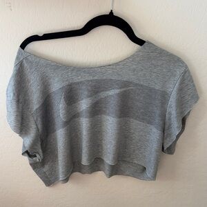Nike Gray Short Sleeve Tee